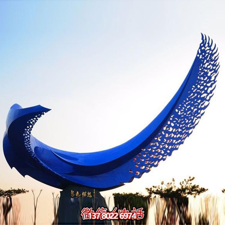 不銹鋼雕塑裝置，繽紛綠化帶景觀