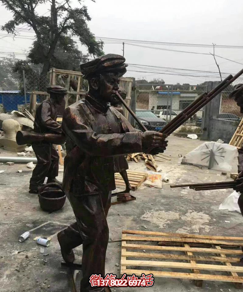 少數民族銅雕吹奏樂器 少數民族銅雕吹奏樂器