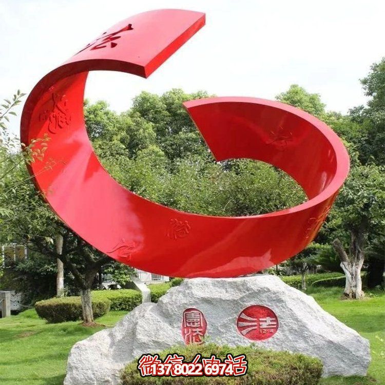 大型不銹鋼彩繪雕塑，點(diǎn)綴戶外園林景觀