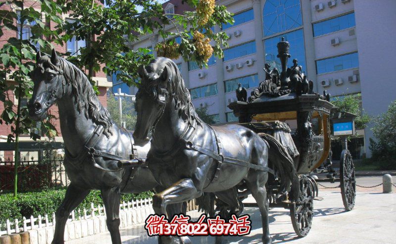 學(xué)校景區(qū)鑄造青銅馬車(chē)雕塑