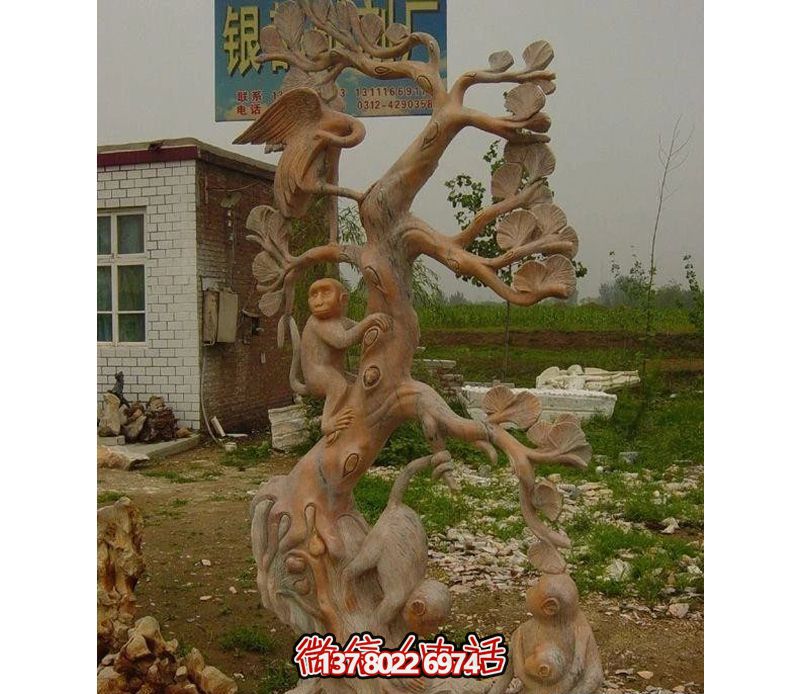 動(dòng)物園猴子上樹摘桃石雕 動(dòng)物園猴子上樹摘桃石雕