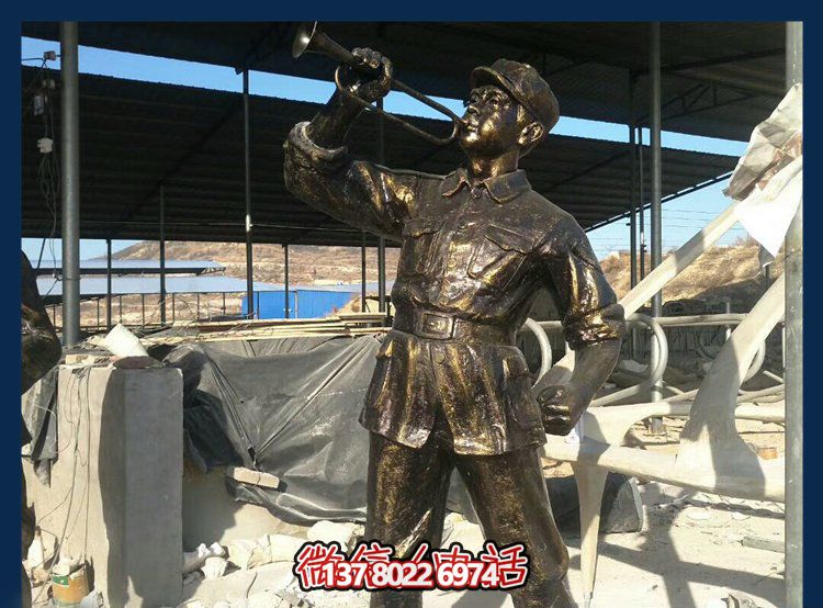 戶外景區(qū)吹號(hào)角的八路軍雕塑 戶外景區(qū)吹號(hào)角的八路軍雕塑